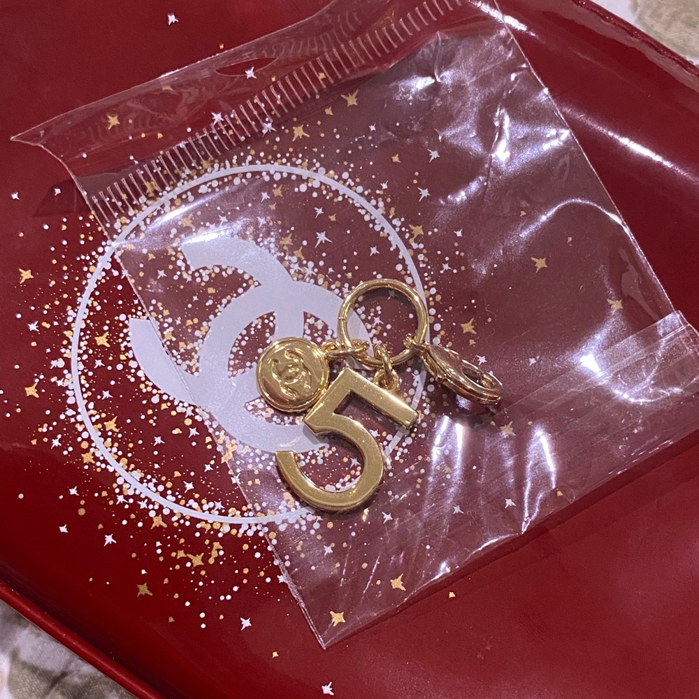 CHANEL Gold •5 Charm -Authentic